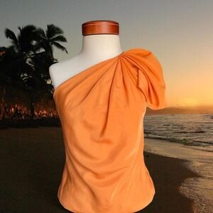 The Limited Orange chic one shoulder top✨